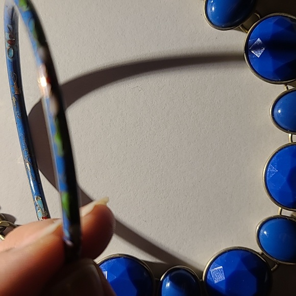 2pcs blue beaded stone vintagey statement necklace with matching blue bangle - Picture 7 of 9